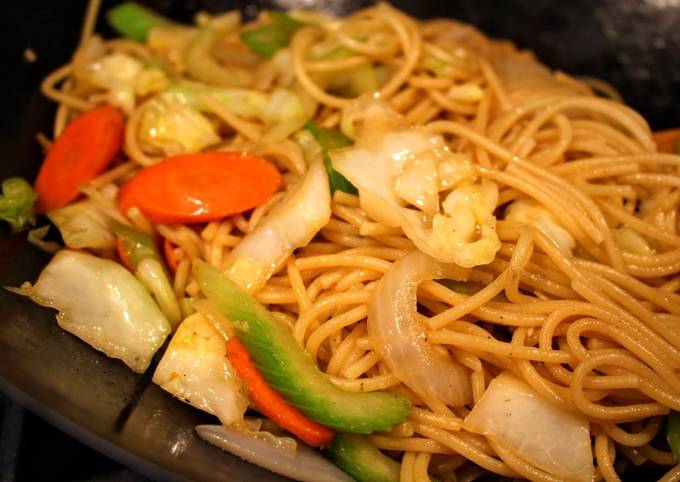 Super Easy & Inexpensive (Spaghetti) Vegetable Chow Mein