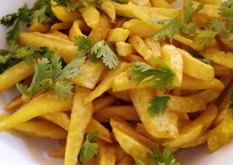 Recipe of Ultimate Spicy tumeric chips