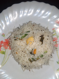 தேங்காய் சேவை செய்முறை முக்கிய புகைப்படம்