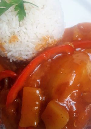 Una foto de Pollo con Piña Peruano🇵🇪