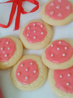 A picture of Sugar Cookies with White Chocolate Frosting.