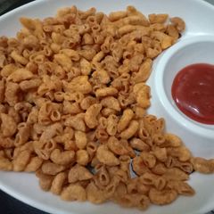 Crunchy munchy macaroni A picture of Crunchy munchy macaroni.