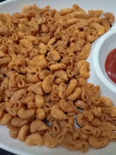 A picture of Crunchy munchy macaroni.