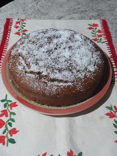 Una foto de Torta de banana y dulce de leche en licuadora 😋