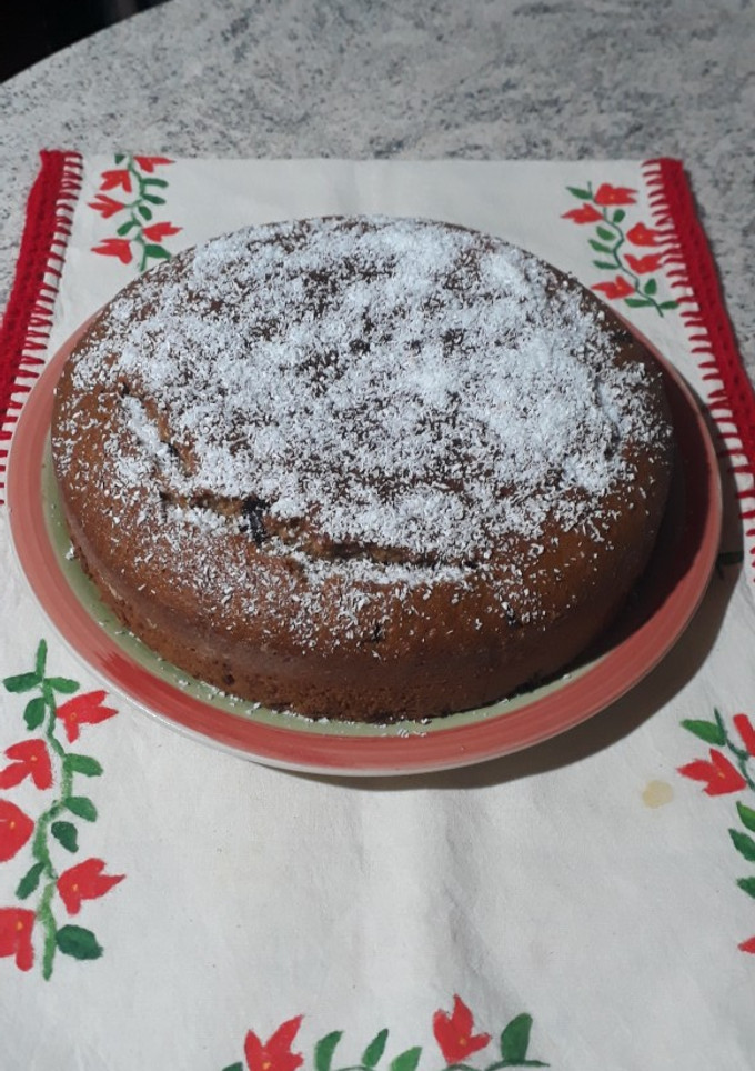 Una foto de Torta de banana y dulce de leche en licuadora 😋