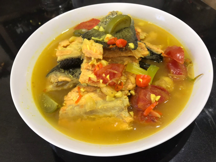 Ini dia! Resep termudah memasak Soup Tulang Trout (atau Salmon) dijamin nikmat