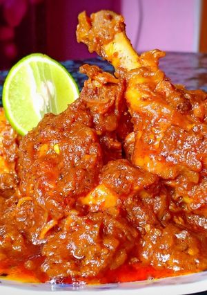 দহী লেমন চিকেন কোর্মা রেসিপির প্রধান ছবি