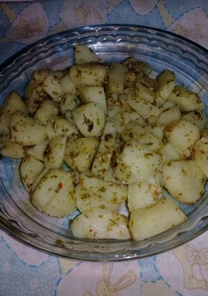 Una foto de Papitas al provenzal😊
