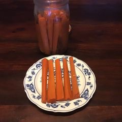 A picture of California Farm Sweet Pickled Winter Carrots.
