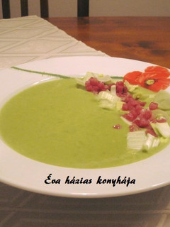Zöldborsó krémleves recept fotója