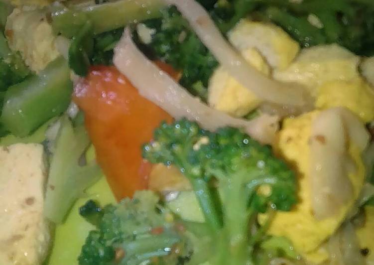 Resep Tumis brokoli tamur Anti Gagal