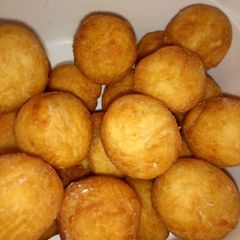 Sweet potato balls A picture of Sweet potato balls.