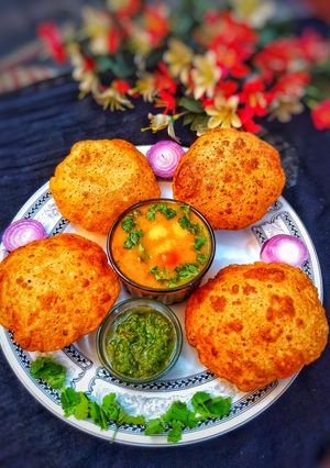 A picture of Bedmi poori.