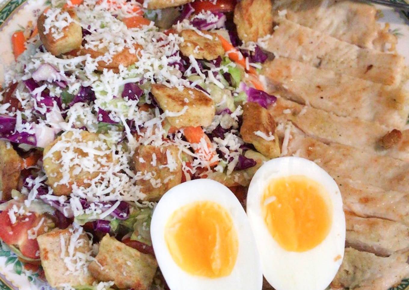 Caesar Salad with Chicken Breast and Boiled Egg