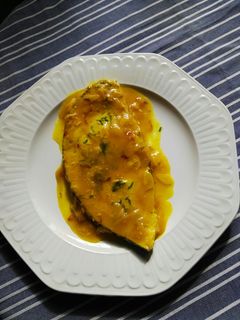 Una foto de Emperador en salsa