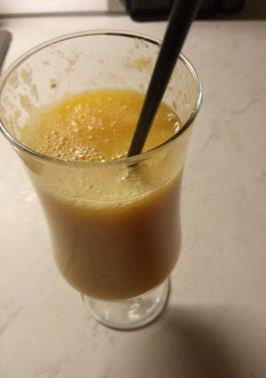 Φωτογραφία της συνταγής Smoothie με πορτοκάλια και 🍌 μπανάνες για καλή υγεία!!