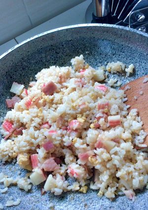 A picture of Chinese fried rice 🍚.