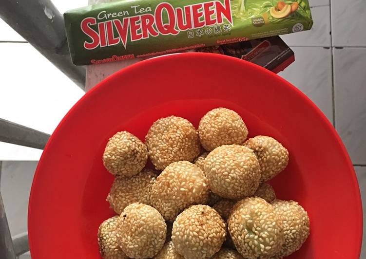 Onde onde isi coklat