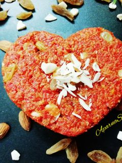 गाजर का हलवा (Gajar ka Halwa recipe in Hindi) रेसिपी मुख्य फोटो