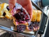 Trenza y tapitas de arándano con chocolate