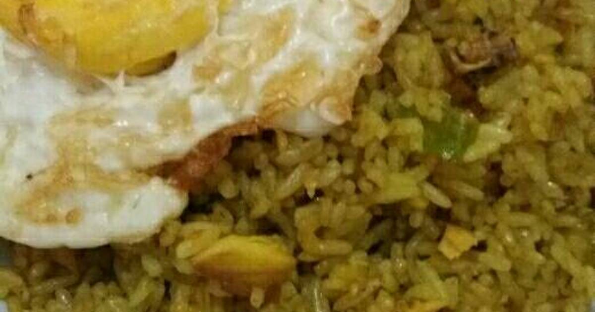 Resep Nasi goreng kunyit oleh dwi hartati firmansyah - Cookpad
