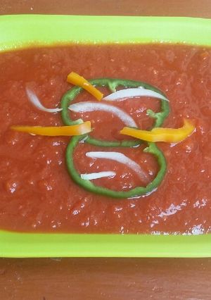 A picture of Pizzaiola sauce/pizza sauce.