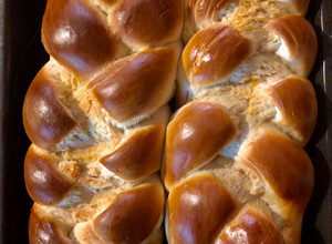 Húsvéti fonott kalács 🐰 recept fotója