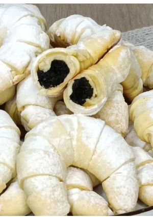 Фото 🔥 Пісочні рогалики з маковою начинкою 🥐✨.