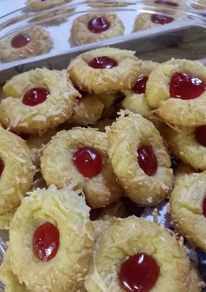 Foto resep Strawberry Thumbprint Cookies