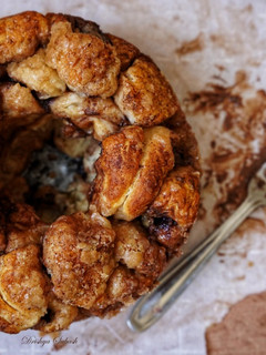 A picture of Monkey Bread.