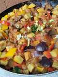 Estofado🥘🍱🍲 de berenjena🍆 y calabacin🍛🥙🍚