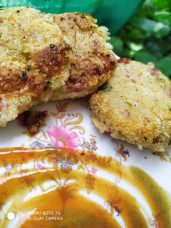 चावल कटलेट (Chawal cutlet recipe in Hindi) रेसिपी मुख्य फोटो