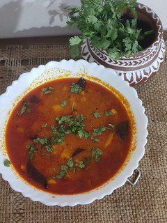 બટાકા નું શાક (Bataka Shak Recipe In Gujarati) રેસીપી મુખ્ય ફોટો
