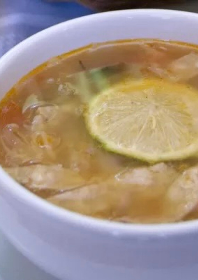 Una foto de Sopa de Lima Yucateca