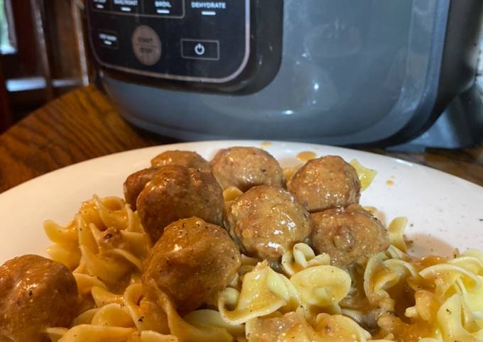 How to Make Favorite Crock pot Swedish Meatballs Recipe