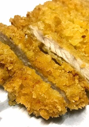 รูปของ TONKATSU (JAPANESE PORK CUTLET) | หมูทอดทงคัตสึ