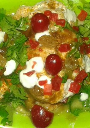 A picture of Soft & spongy dahi bhalle.