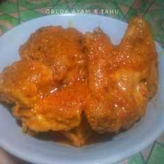 A picture of Oblok Ayam & Tahu.
