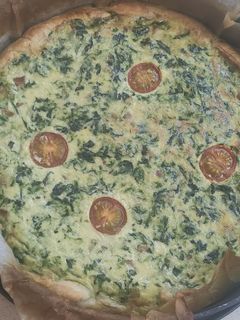Una foto de Quiche espinacas