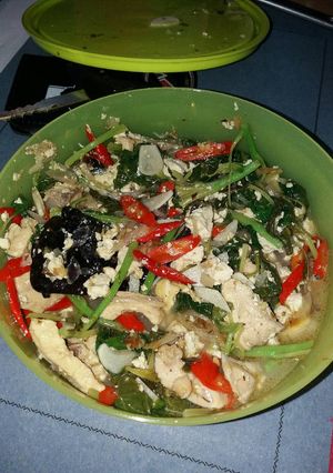 Foto resep Diet mayo lunch day 12 tumis bayam ayam tahu
