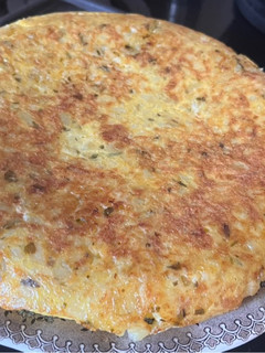 Una foto de Tortilla rellena de Jamón York y Queso