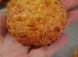 Una foto de Pan keto con queso súper fácil