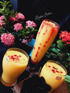 मिल्क मैंगो शेक (Milk mango shake recipe in hindi) रेसिपी मुख्य फोटो