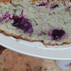 A picture of Blueberry cake.
