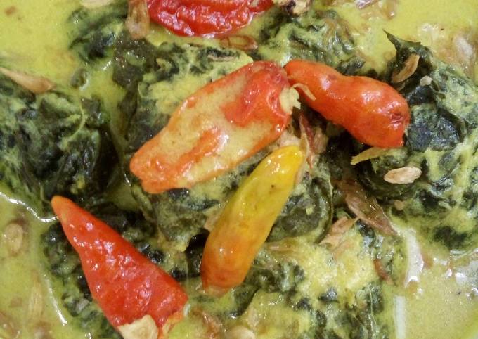 Resep Buntil daun singkong #berburucelemekemas #revolusi2019, Enak