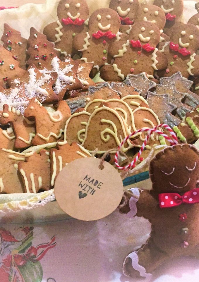 Una foto de Galletas de Jengibre Navideñas 🎄🎄🎄🎄