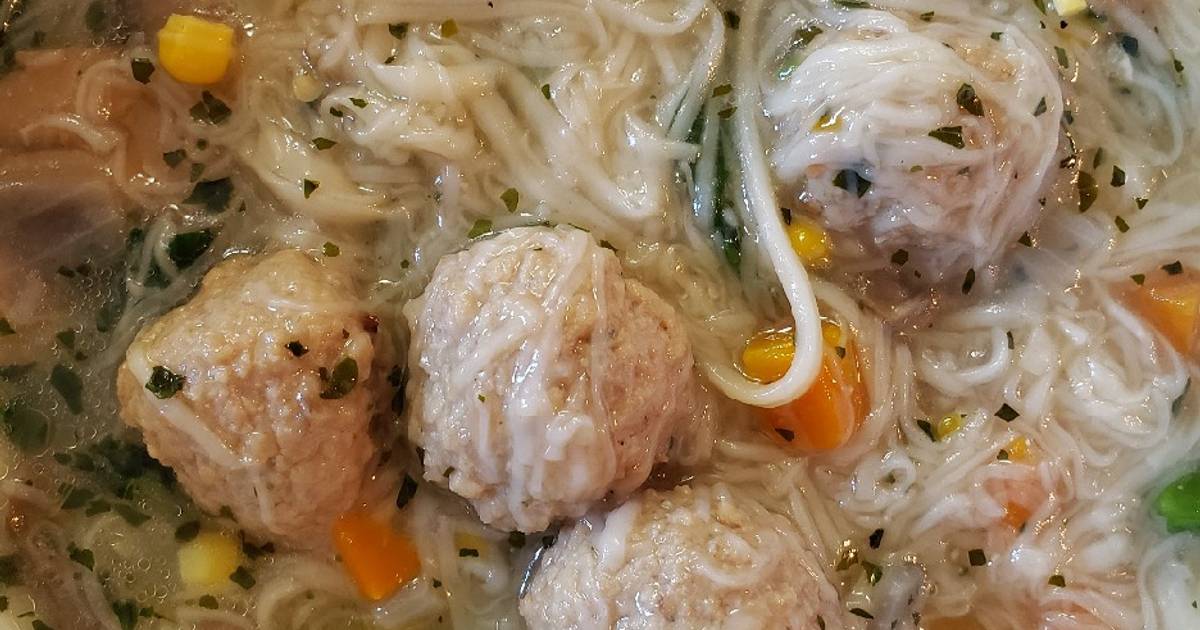 Meatballs And Misua Almondigas Soup Recipe By Jing Cookpad