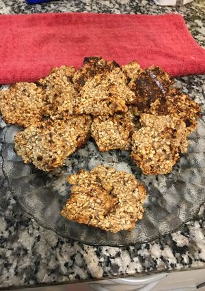 Una foto de Galletas de avena, banana y nuez súper fit !