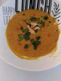 Crema thai de camarones