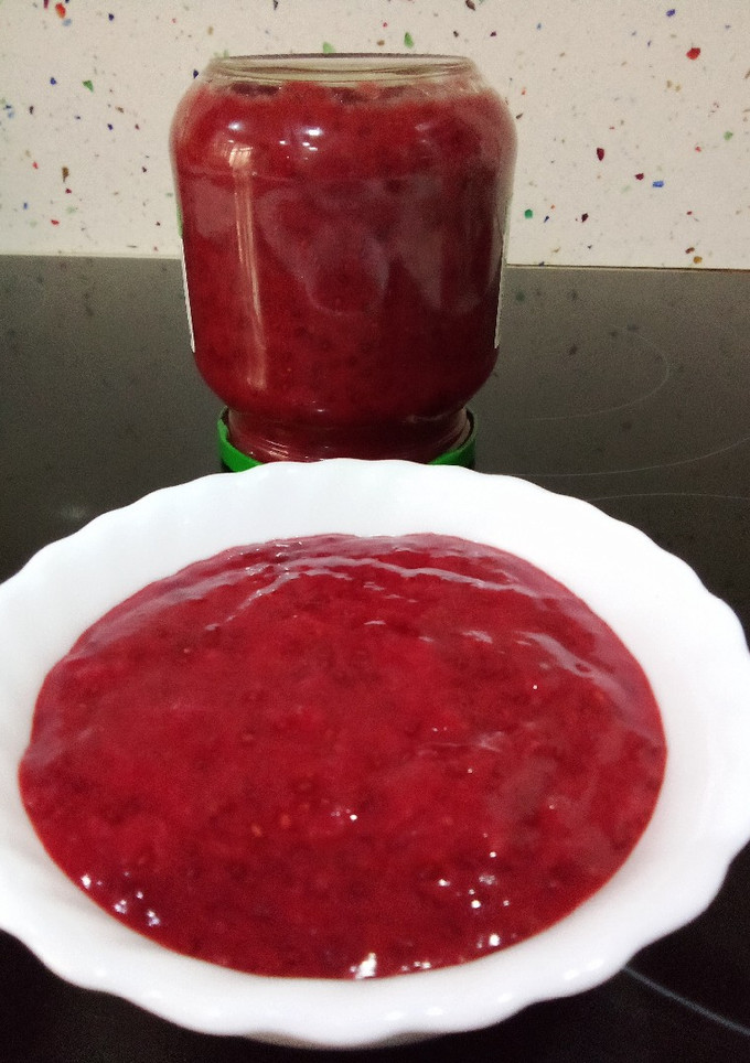 Una foto de Mermelada de chía y fresas sin azúcar